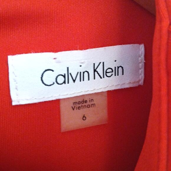 Calvin Klein Red Scuba Midi Dress With Gold Neck Detail - Picture 5 of 6